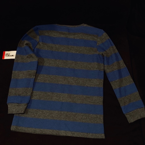 Epic Threads Shirt - Picture 3 of 3